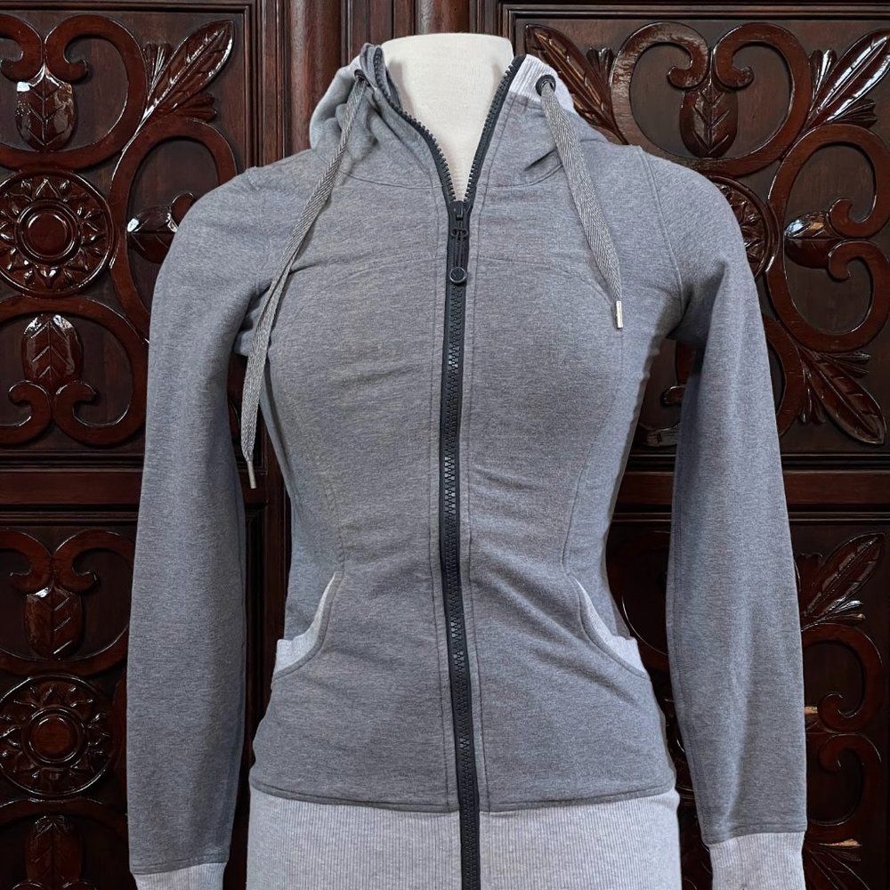 Lululemon Gray Zip Up Scuba Hoodie